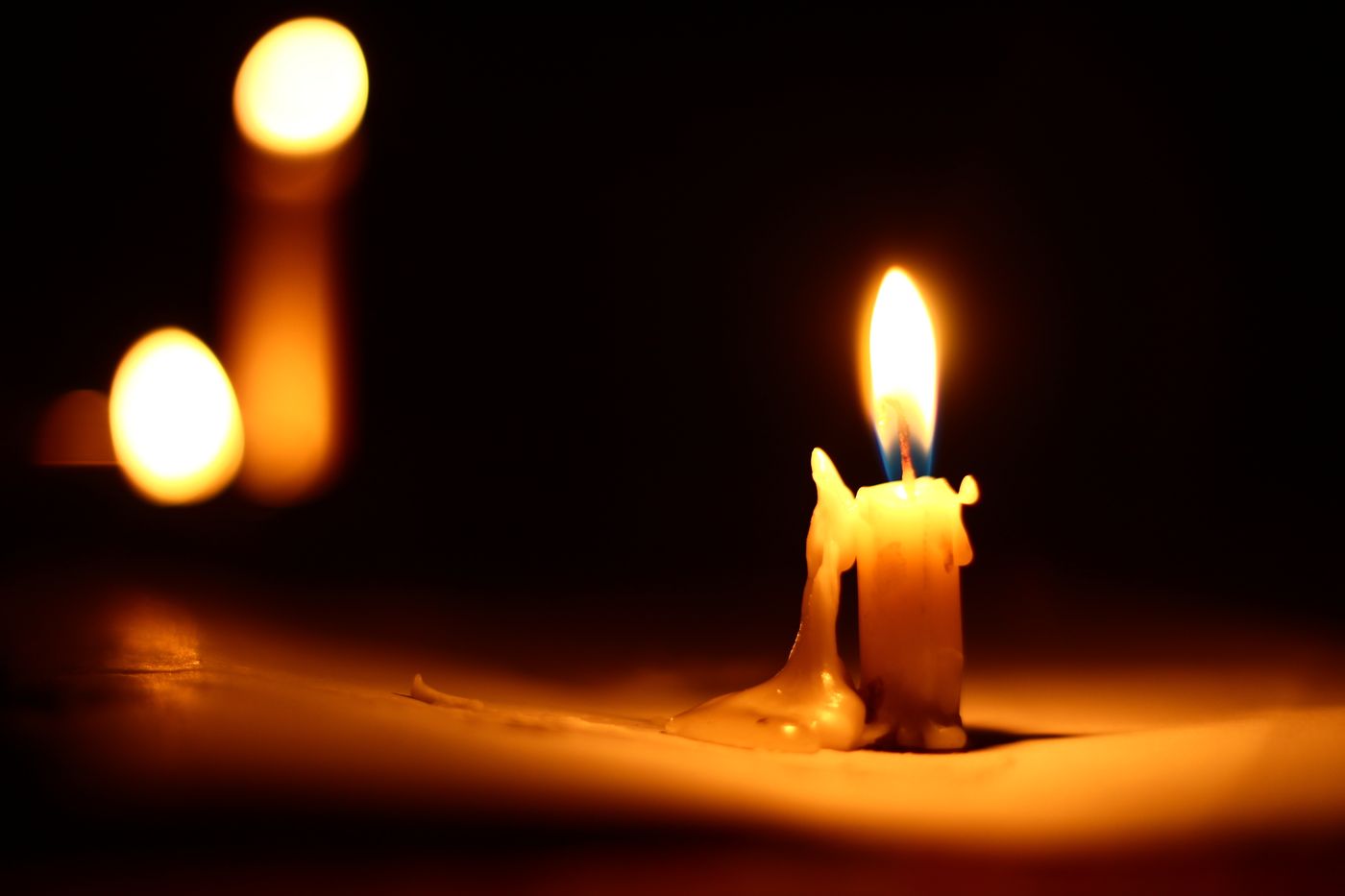 Velas Sand Home en una mesa de evento
